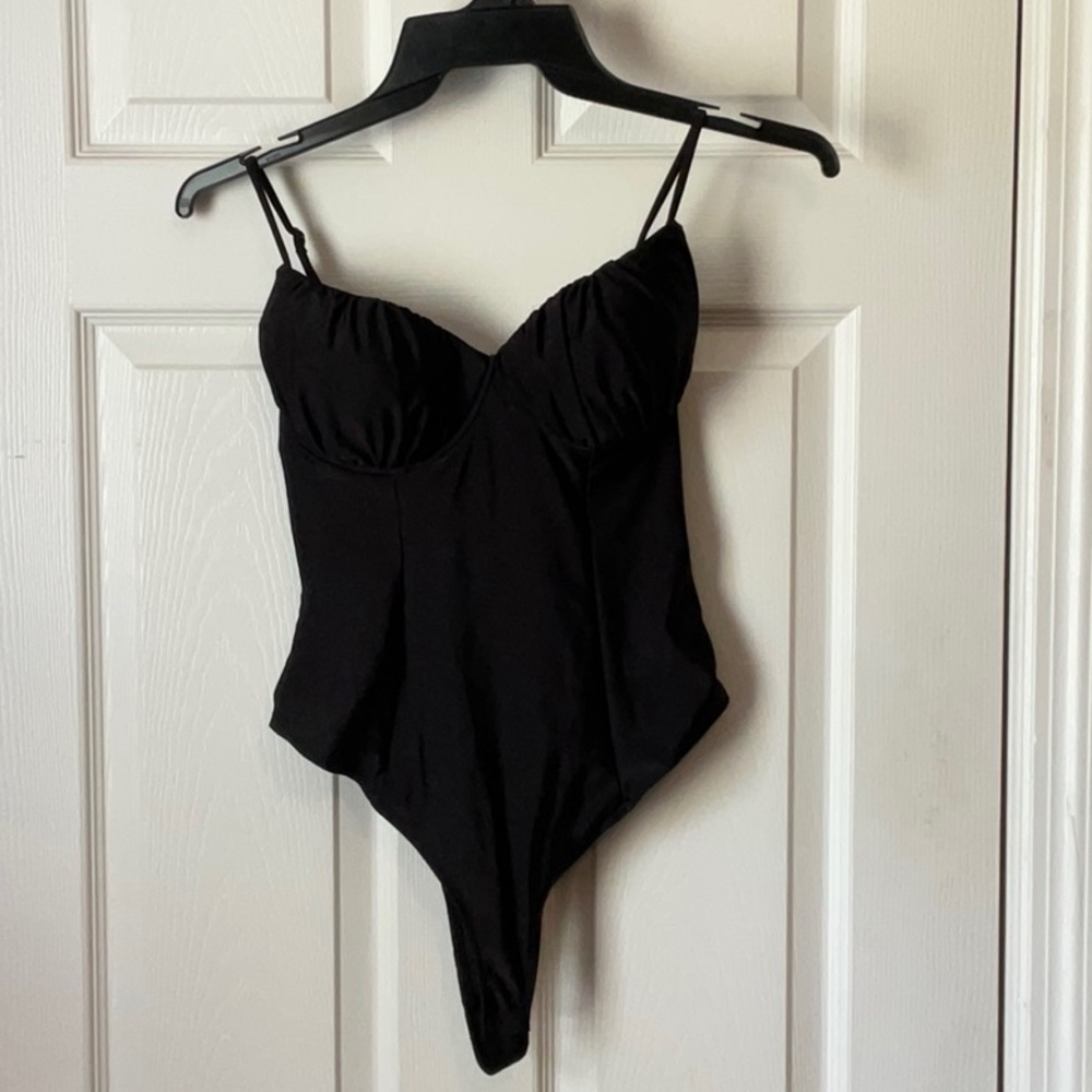 Blashe Women’s Black Adjustable Straps Thong Bodysuit Size Large